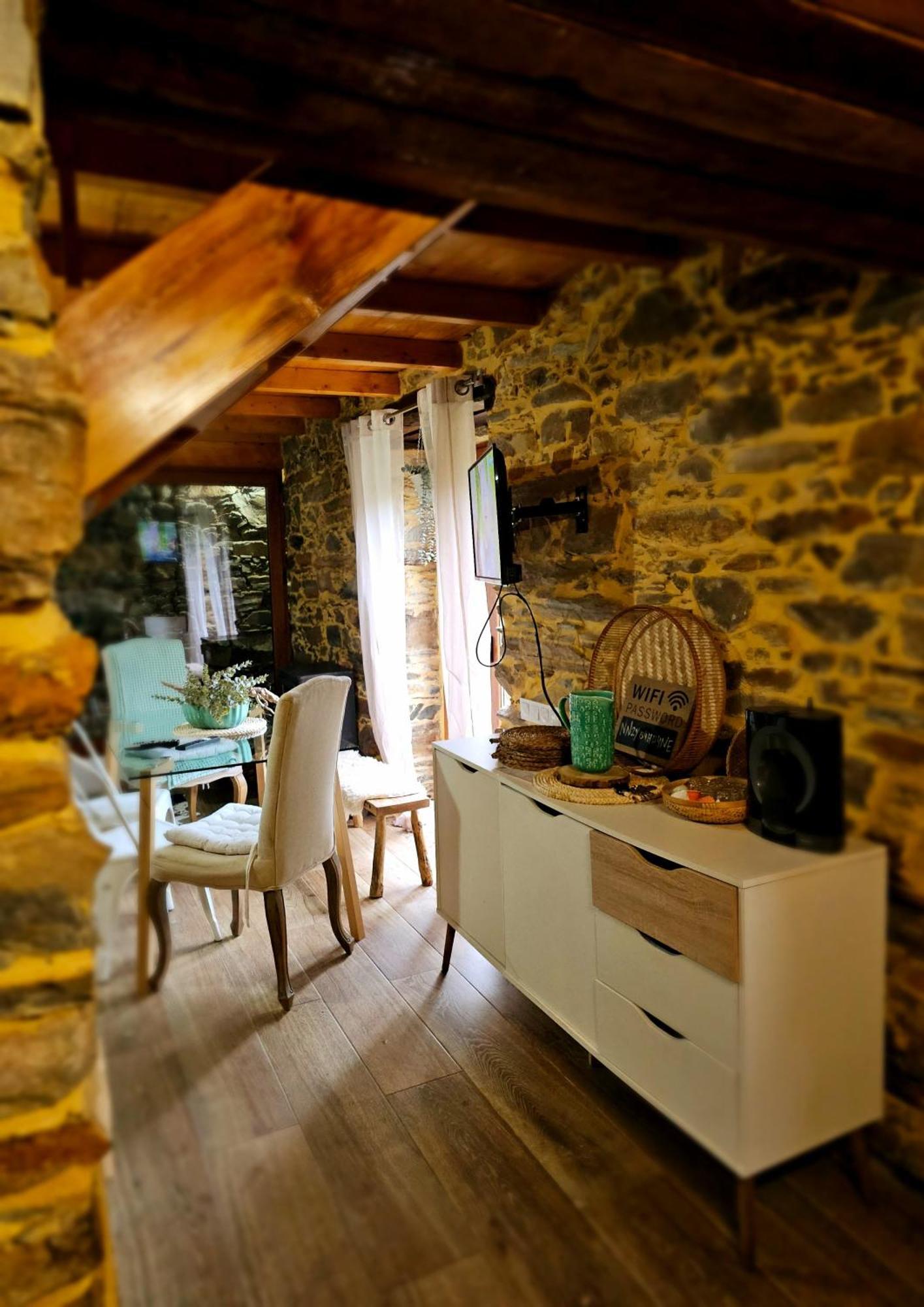 Pampihouse, Luxury Rustic House Near River Pampilhosa da Serra Bagian luar foto