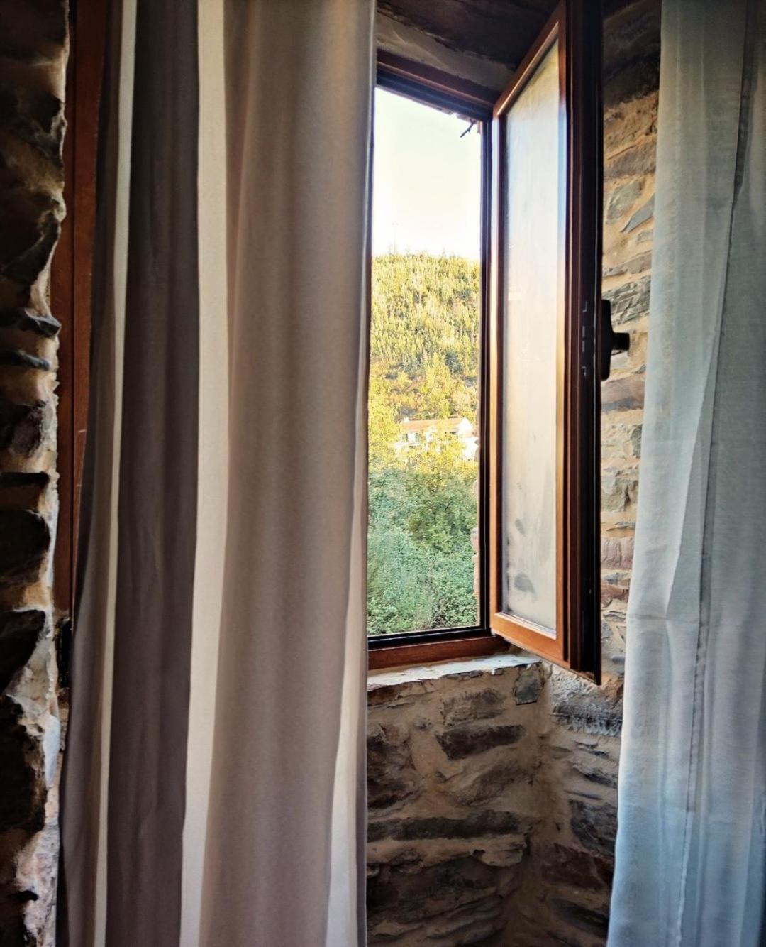 Pampihouse, Luxury Rustic House Near River Pampilhosa da Serra Bagian luar foto